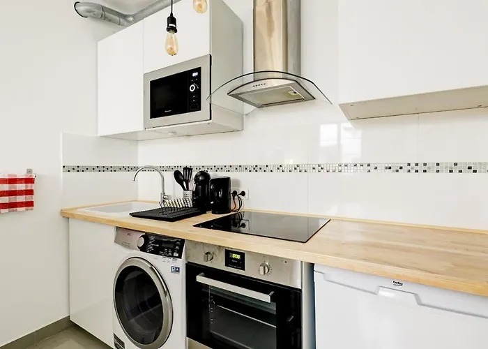 Arc De Triomphe - Cityapartmentstay Apartment Paris